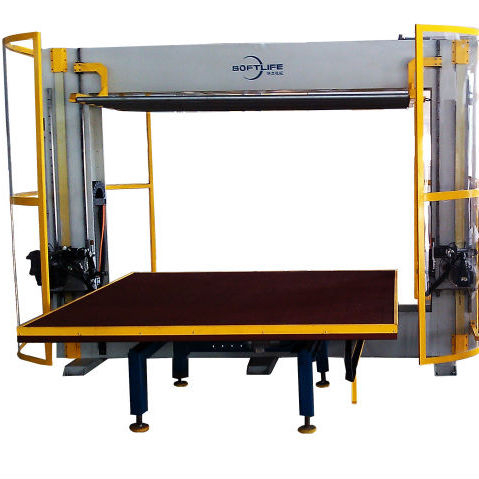 Máquina cortadora de contorno de espuma de PU rígida de alambre rápido CNC Máquina cortadora de espuma CNC