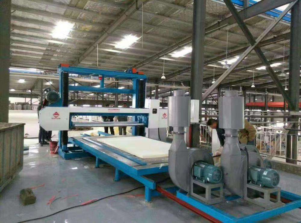 Productos más vendidos Máquina encoladora CNC para colchones